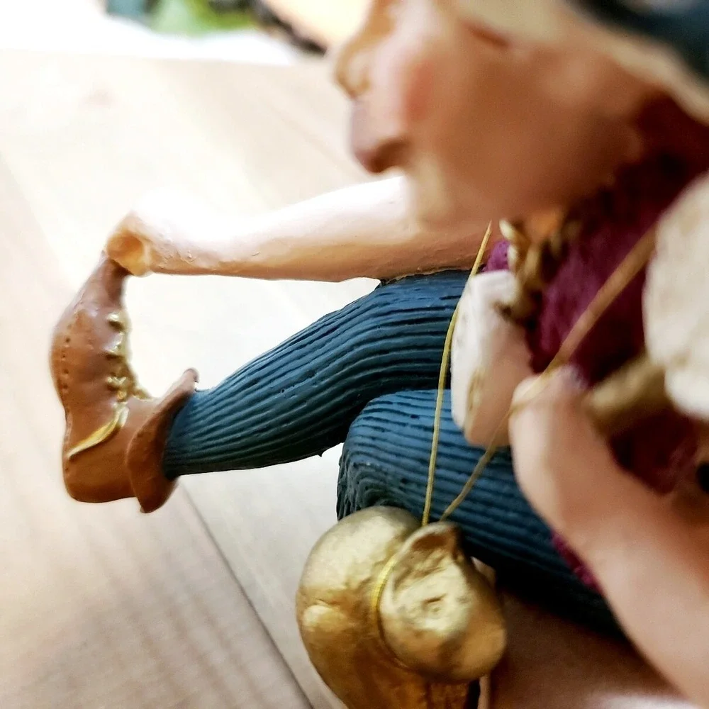 The Keeper Of The Bathroom Mantle Desk or Shelf Figurine Shenandoah ‎ NIB